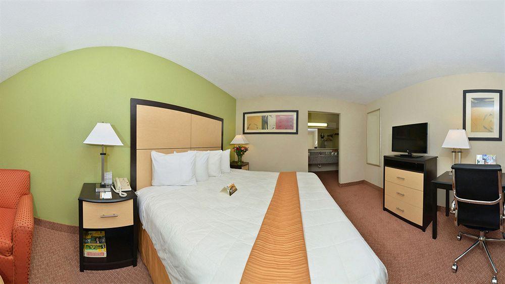 Red Roof Inn Plus+ Dallas - Addison Quarto foto