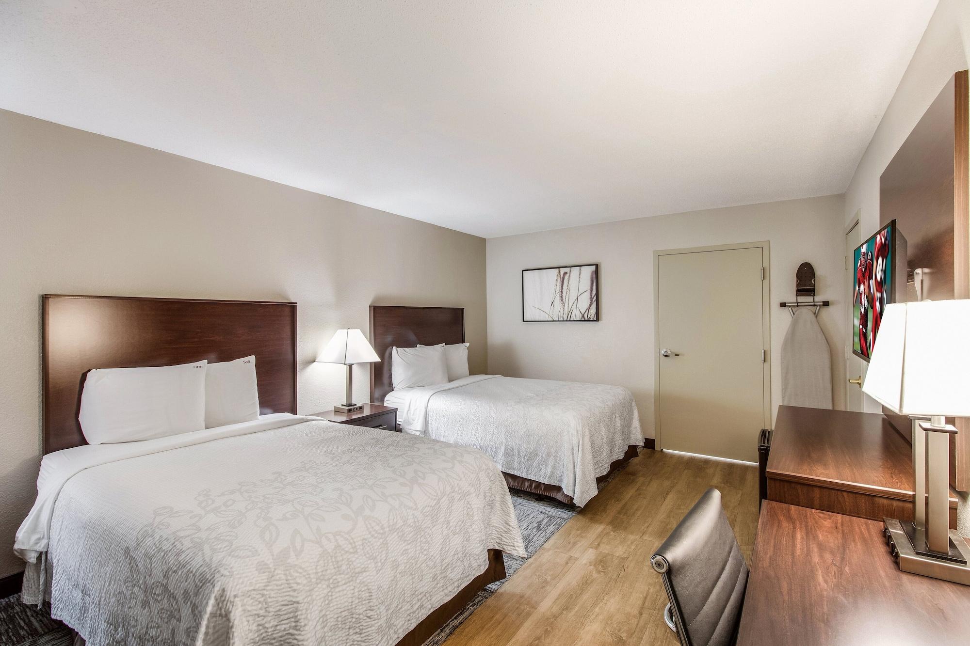 Red Roof Inn Plus+ Dallas - Addison Exterior foto