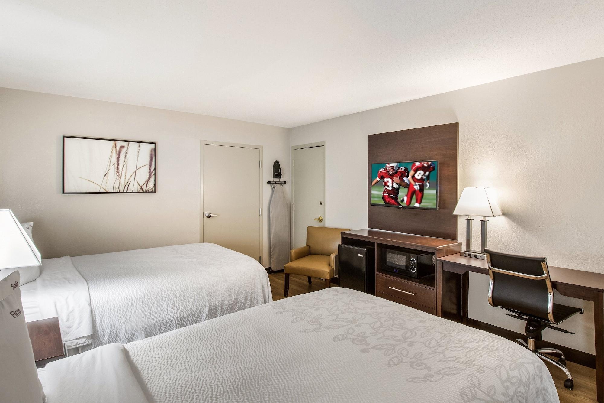 Red Roof Inn Plus+ Dallas - Addison Exterior foto